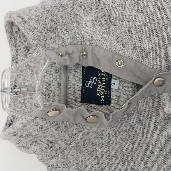Simply Southern Sweatshirt Tail Gray LOGOS Long Sleeve Snaps Size X Small -Small - Picture 3 of 7